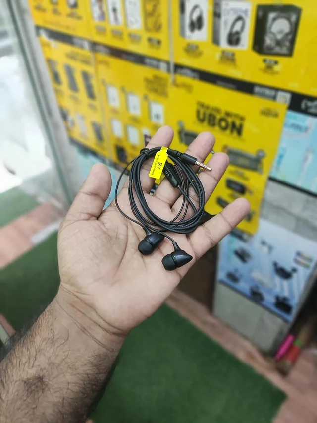 UBON 3.5MM JACK WIRED EARPHONES - BLACK