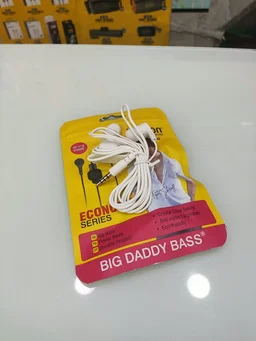UBON ECONOMY SERIES 3.5MM JACK WIRED EARPHONES - BLACK & WHITE
