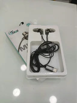 TYVON SPORTS TYPE C WIRED EARPHONE - BLACK