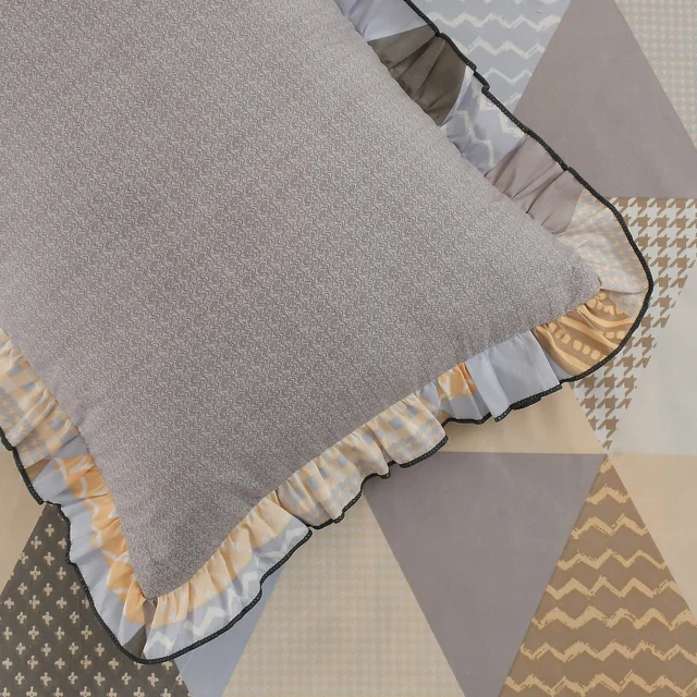 MORADO Morado 5 Pcs Frill Cushion Cover Set 16 x 16 Inches – ZigZag Triangle Geometric Print