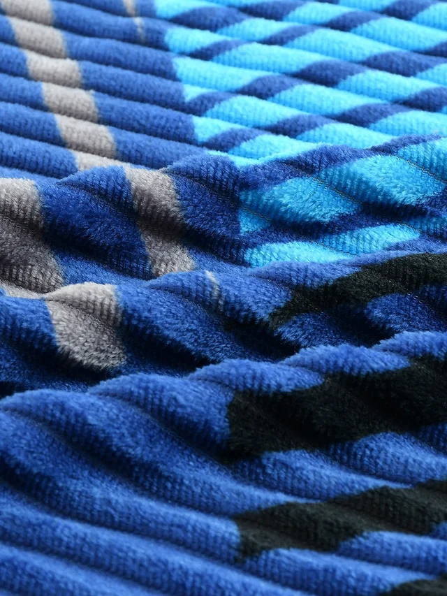 MORADO 190 GSM Flannel Super Soft Warm Elastic Fitted Double Bed Bedsheet with 2 Pillow Covers for Winters - 72x78x8 Inches, Blue - Blue