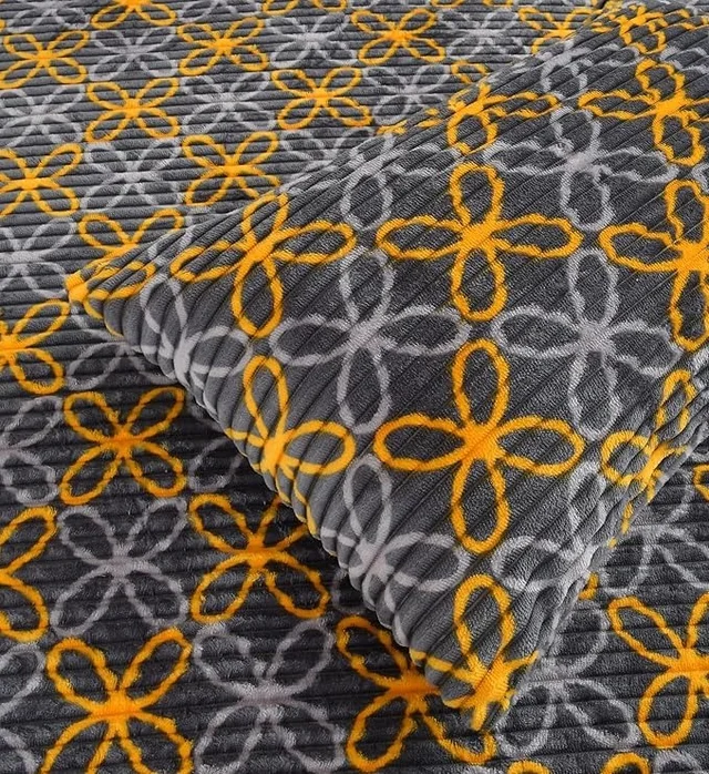 MORADO 190 GSM Flannel Super Soft Warm Elastic Fitted Single Bed Bedsheet with 1 Pillow Covers for Winters - 36x72x8 Inches, Dark Grey - Dark Grey