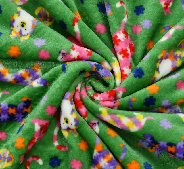 MORADO 190 GSM Flannel Super Soft Warm Double Blanket for Winters - 90x90 Inches, Green - 90x90 Inches, Green