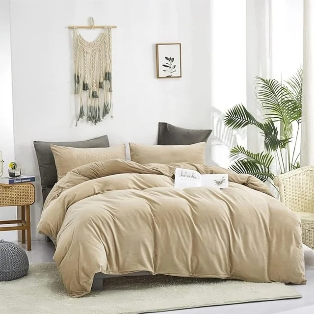 MORADO 190 GSM Flannel Super Soft Warm Elastic Fitted Single Bed Bedsheet with 1 Pillow Covers for Winters - 36x72x8 Inches, Camel - Camel