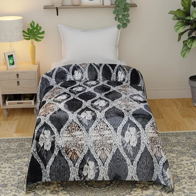 Morado Single Bed Flannel Fabric Quilt/Duvet/Rajai/Blanket Cover for Winters | Warm & Soft | 190 GSM | 60x90 Inches (Navy BrownRose) - Navy Blue Rose