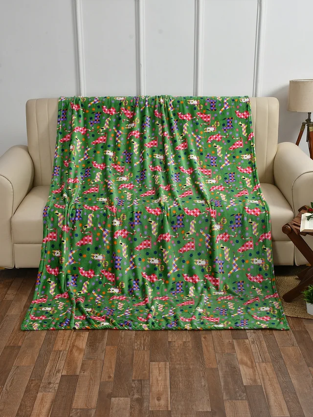 MORADO 190 GSM Flannel Super Soft Warm Double Blanket for Winters - 90x90 Inches, Green - 90x90 Inches, Green