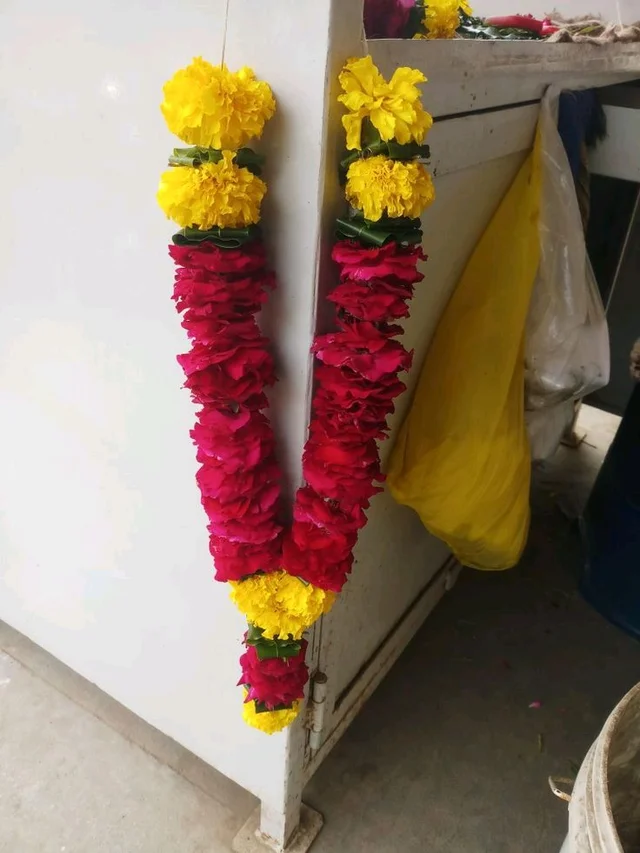 Rose Mala