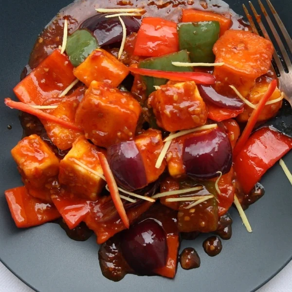 Chilli Paneer ( Dry & Gravy) 6Pcs
