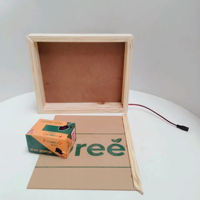 Pinewood LED Shadow Box Acrylic Lid - 18"/24"/2"