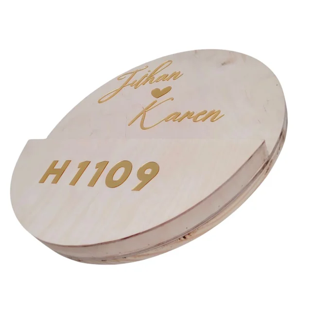 Round Curved Planter Name Board - 18 Inches, With Names