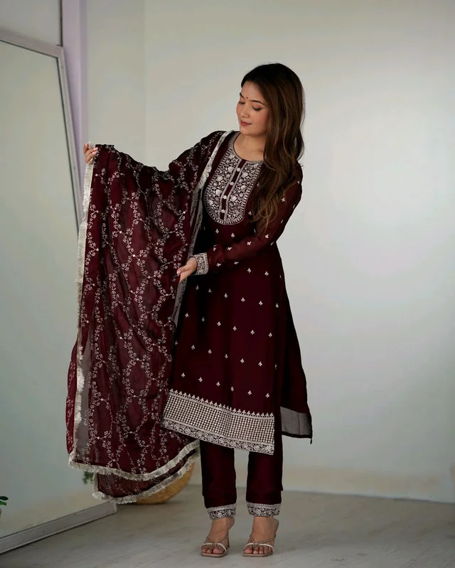 Traditional Kurta Set - wine, L-40