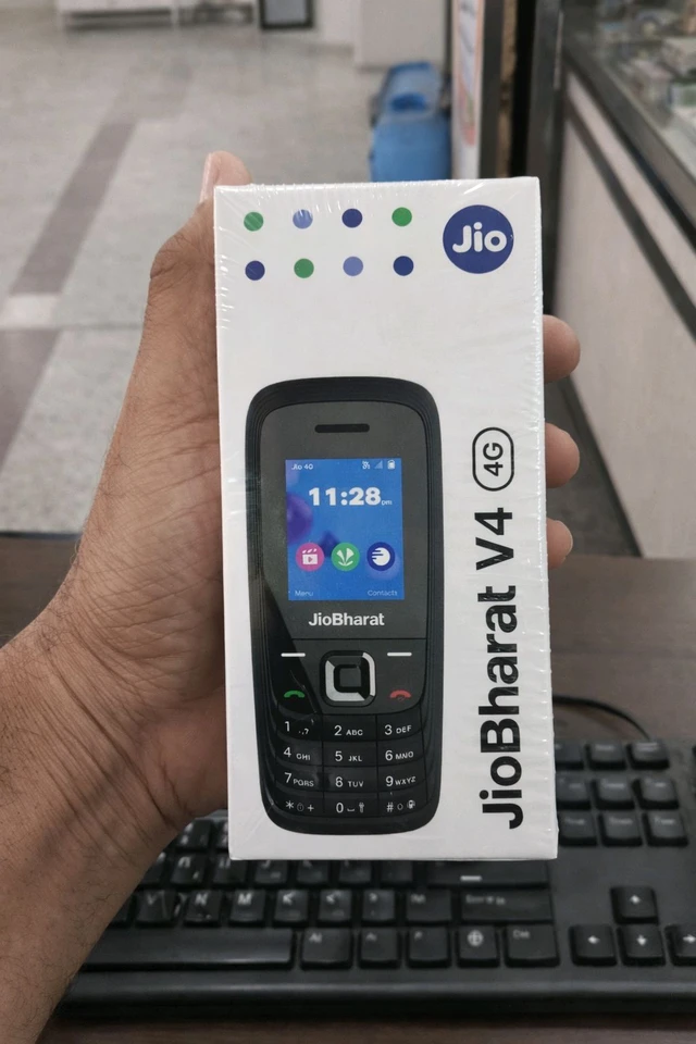 Jio Bharat V4 4G 1000 mAh Battery (1.77) ( Service Center Warranty )