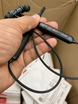 NewBullet Z-2 Anc (4 Button) Og Heavy Premium Quality (Megnet On Off) Nackband
