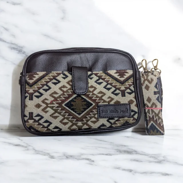 Boxy Sling With Jacquard Fabric Matching Sling