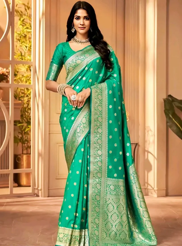 Women's Kanjivaram Soft Banarasi Silk Saree With Blouse Piece Firozi
- Free Size, Green