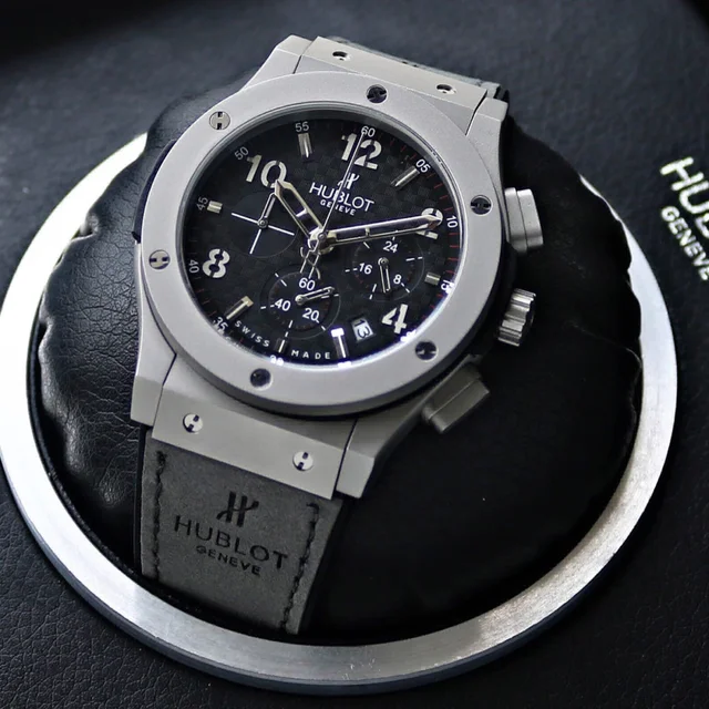 Hublot Big Bang 5 Hand all black matte finishing, iconic Strap collection representing the art of fusion & luxury to your wrist as a King