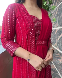 Trending Party Wear Shrug Saree For Women - Red