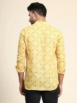 Trending Shirts For Men - XL