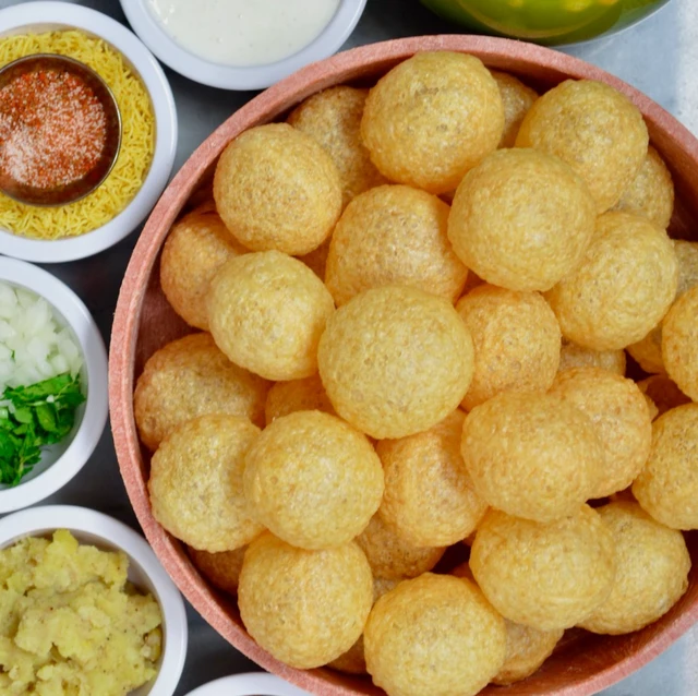 Regular PANI PuRI [ PARTY PACK ] ( 92 Pieces )