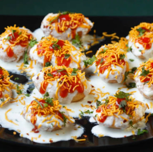 Spicial Khatta Dahi Puri ( 3 Pieces)