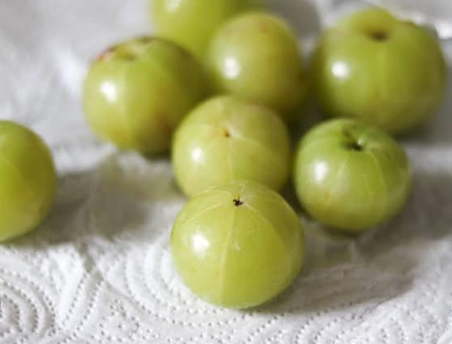 ಬೆಟ್ಟದ ನೆಲ್ಲಿಕಾಯಿ - Amla Pickle ( Whole Amla) - 250Gm