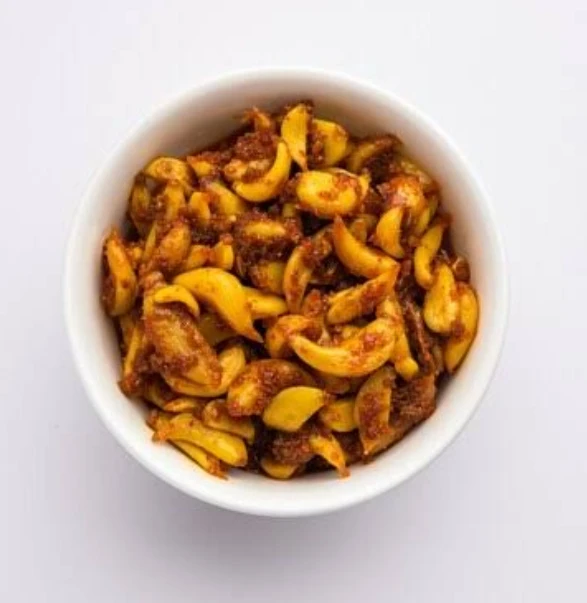 ಬೆಳ್ಳುಳ್ಳಿ ಕಾಳುಮೆಣಸು - Garlic & Pepper
