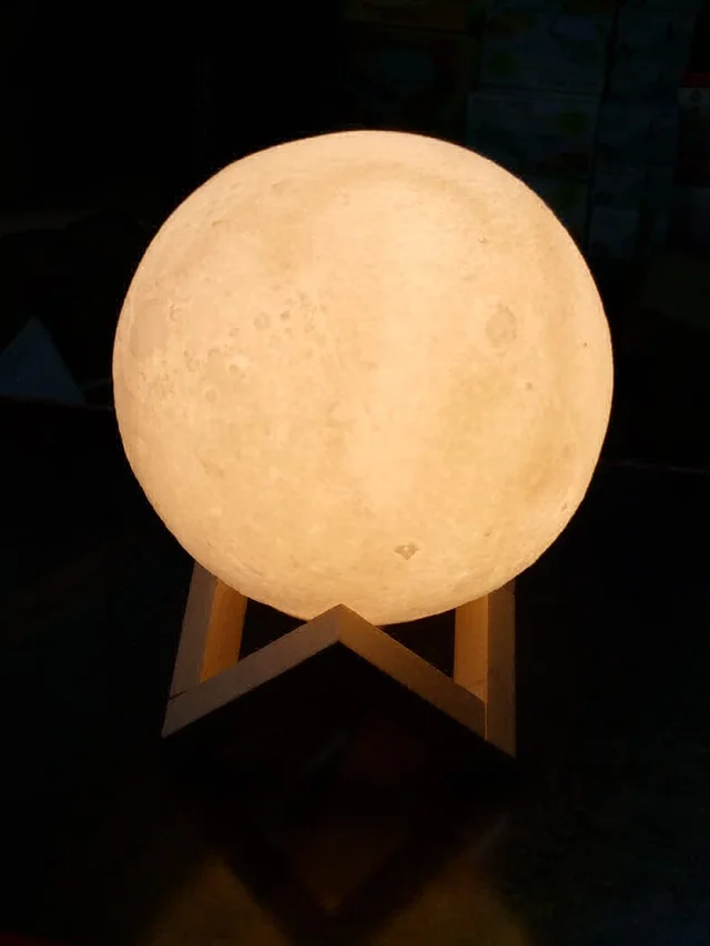 3D Moon Lamp