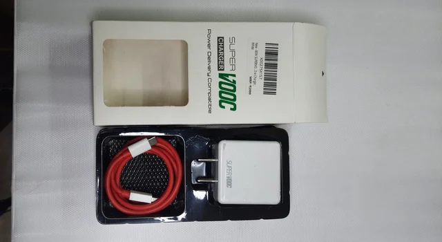 Xykos 80W SUPERVOOC Charger with Type C Cable 100 cm Compatible with OnePlus, Infinix, Realme, Redmi, Nothing, Oppo, & Other Smartphones | C Type Charger Supports Dash,Warp, Vooc, 80 w Charger, White