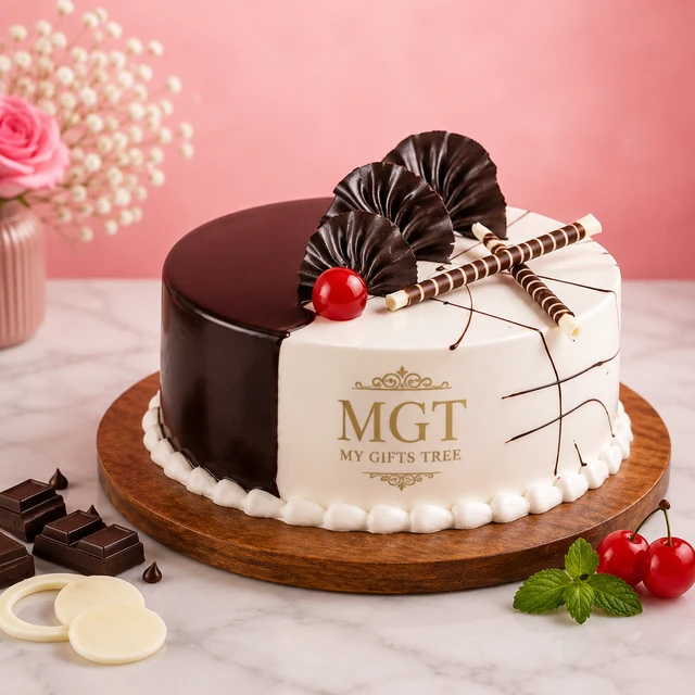 My Gifts Tree Choco Vanilla Cake 2 KG - 2 KG