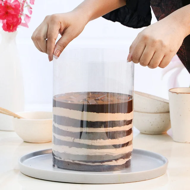 My Gifts Tree Kit Kat Pull Me Up Cake 1 KG - 1 KG