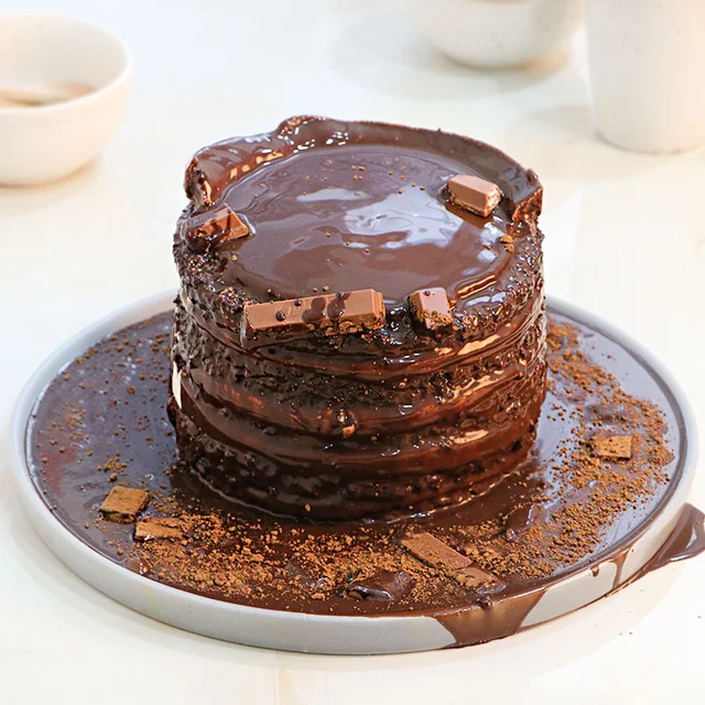 My Gifts Tree Kit Kat Pull Me Up Cake 1 KG - 1 KG