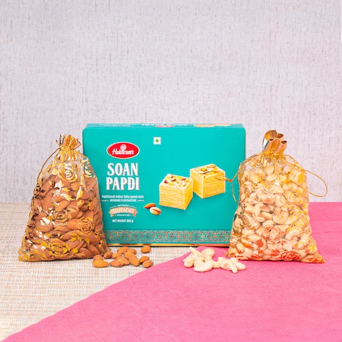 My Gifts Tree Sweets and Crunch Hamper