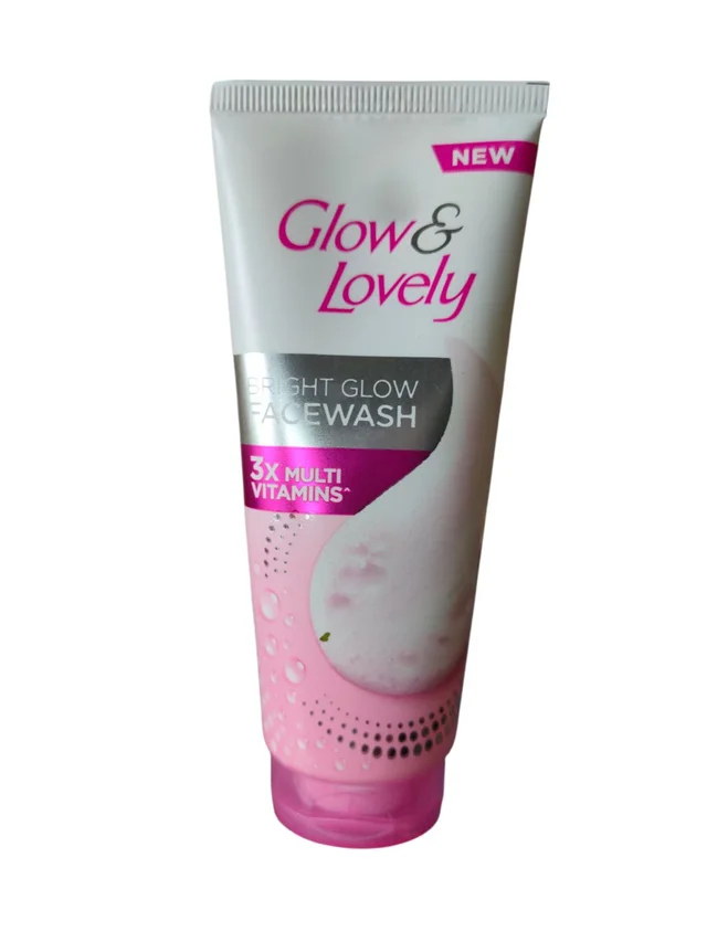 Glow & Lovely Bright Glow Face Wash - 100g