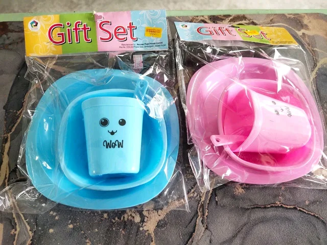 *GIFT SET*

*Thleng*..Bowl...No..fian a awm vek ..

