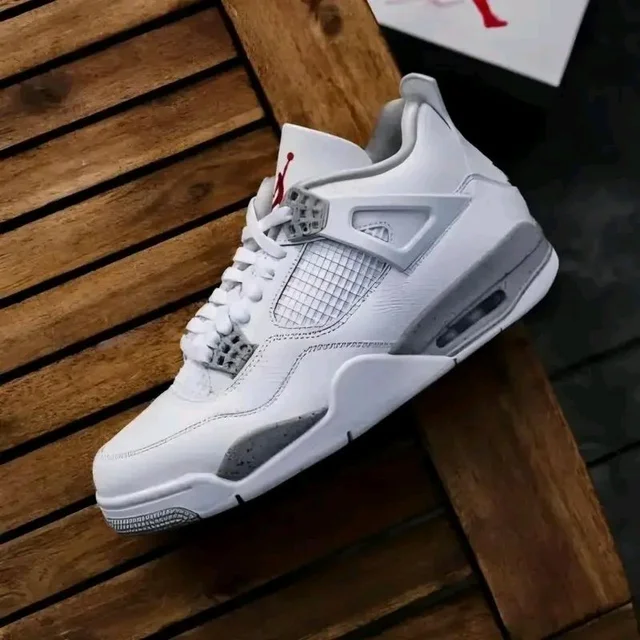 Nike Air Jordan Retro 4 Oreo (First Copy)
