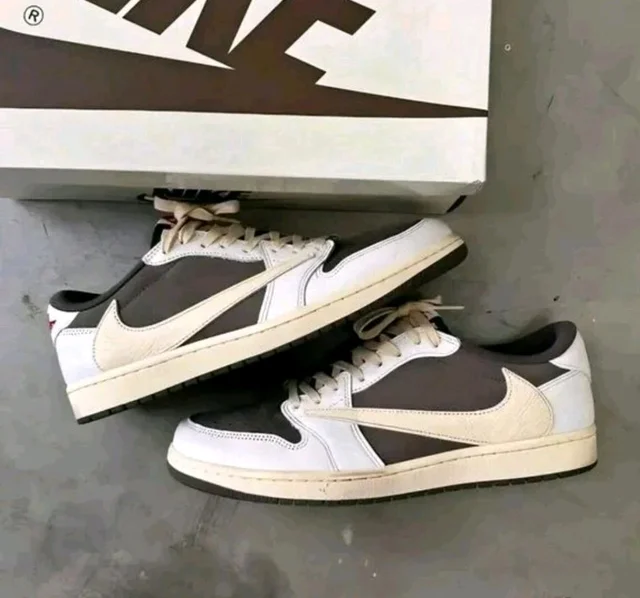 Nike Air jordan 1 X Travis Scott Reverse Mocha (First Copy)