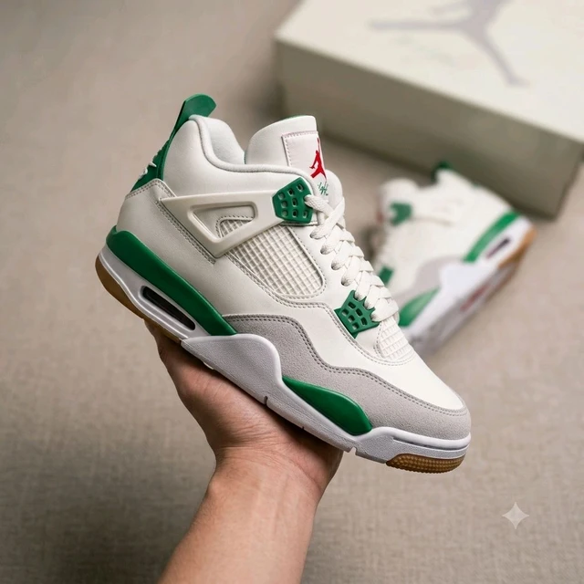 Nike Air Jordan Retro 4 Pine Green (First Copy)