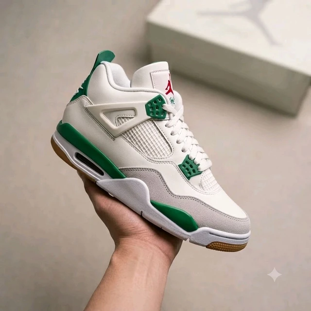 Nike Air Jordan Retro 4 Pine Green (First Copy)