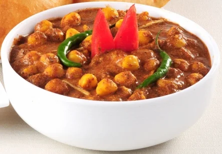 1.1 Chapati / Parota-Shahi Chole Masala (Select Option)