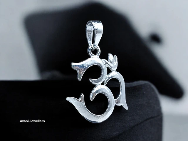 Avani Jewellers Silver God Pendant - 2.83