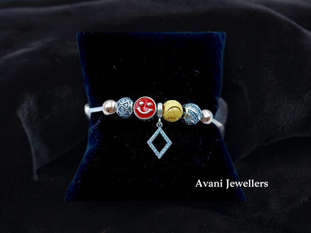 Avani Jewellers Silver Ladies Fancy Bracelet - 13.44, Free
