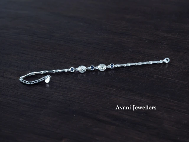 Avani Jewellers Silver Ladies Fancy Bracelet - 6.57, Adjustable