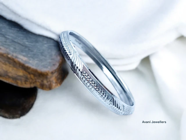 Avani Jewellers Silver Gents Kade - 17.33, 2 Inch