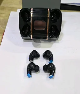 Vali New Launch 2in1 Couple Buds 4 Tws Inside 45Hrs Music Time 🎶 Buds (VW702 Karn) 6 Month Warranty