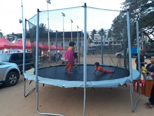 Trampoline