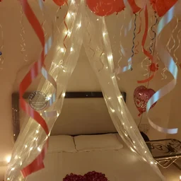 Surprise Decor 13