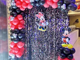 Mickey Mouse & Minnie Mouse Theme