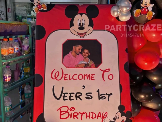 Mickey Mouse & Minnie Mouse Theme