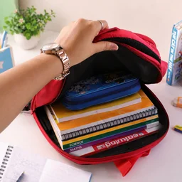 19-inch Kid’s School Bag – Spacious & Stylish with Car Design