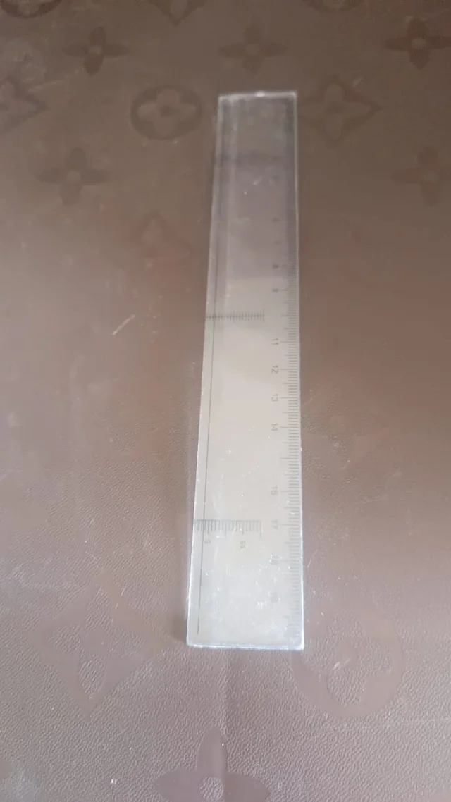 20 cm Transparent Plastic Ruler – Dual Scale for Precise Measurement